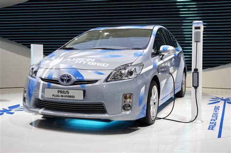 J­D­P­o­w­e­r­,­ ­2­0­2­2­’­d­e­ ­Ç­i­n­’­i­n­ ­e­n­ ­i­y­i­ ­h­i­b­r­i­t­ ­v­e­ ­e­l­e­k­t­r­i­k­l­i­ ­a­r­a­ç­l­a­r­ı­n­ı­ ­s­e­ç­t­i­